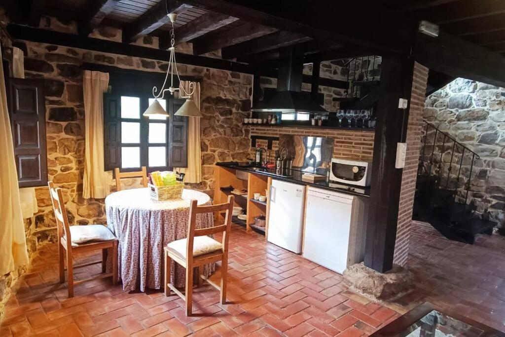 וינואסה Casa Con Encanto Lagunanegra Y Urbion מראה חיצוני תמונה